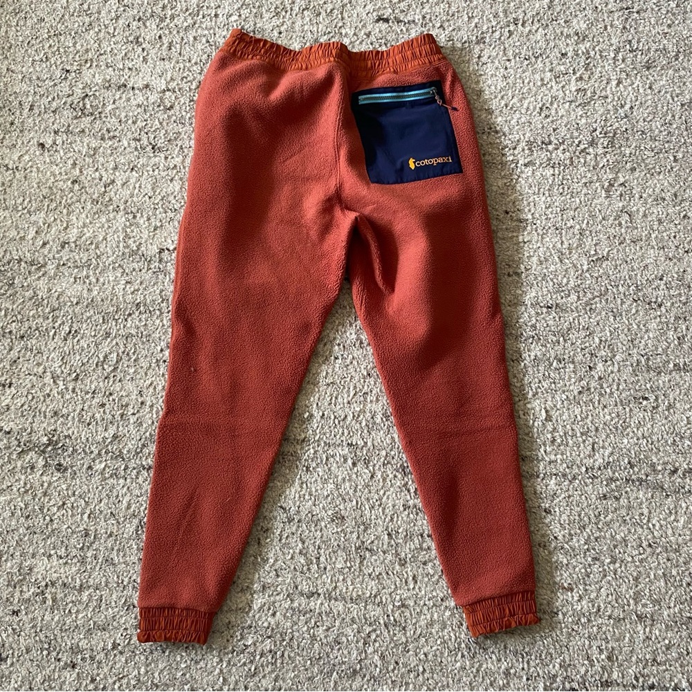 Cotopaxi fleece Joggers with reinforced knee pad
